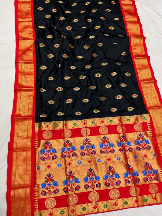 Pure Silk Paithani Black | Pure Silk Paithani Saree