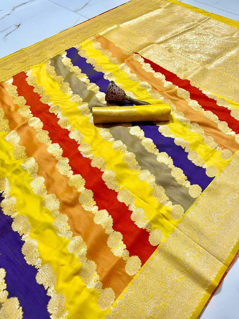 Pure meena zari heavy weaving work saree with zari border plane blouse.